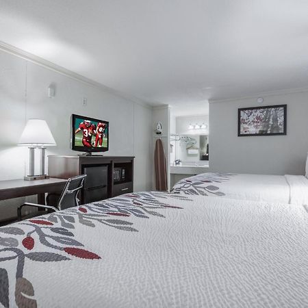 Red Roof Inn Форрест-Сіті Екстер'єр фото